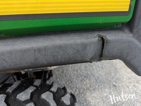 Photo of 2018 John Deere XUV 835