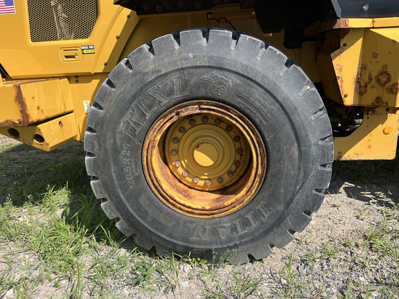 2019 Caterpillar 938M