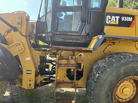 2019 Caterpillar 938M