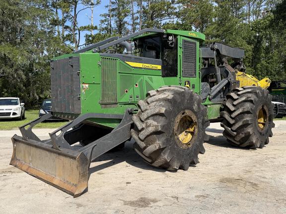 Photo of a 2022 John Deere 648L-II