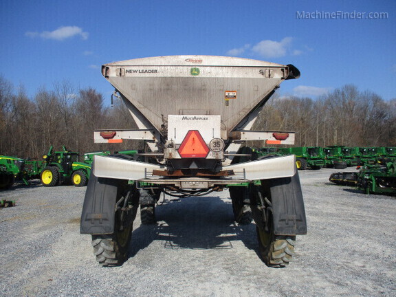 Photo of 2024 John Deere 600R