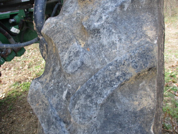 Photo of 2024 John Deere 600R
