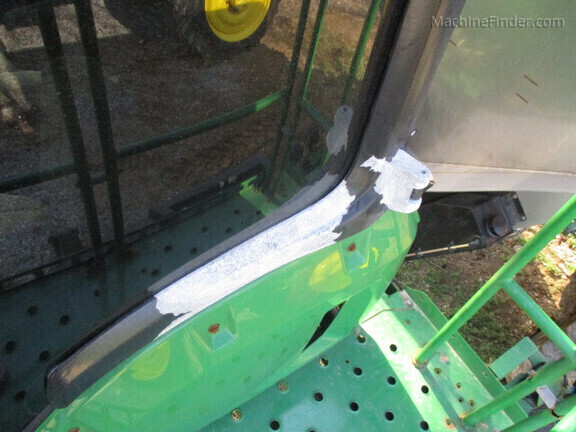 Photo of 2024 John Deere 600R