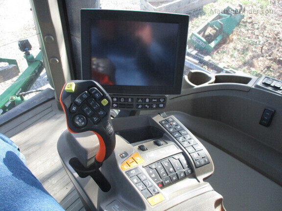 Photo of 2024 John Deere 600R