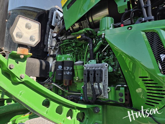 Photo of 2024 John Deere 600R