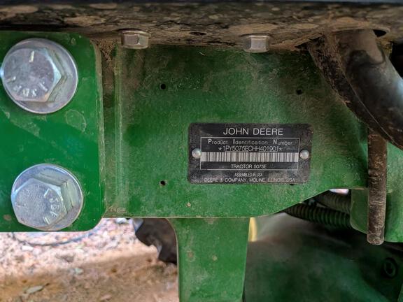 2017 John Deere 5075E
