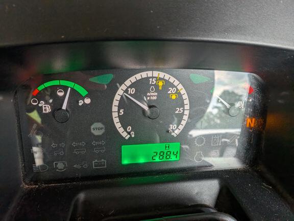 2017 John Deere 5075E