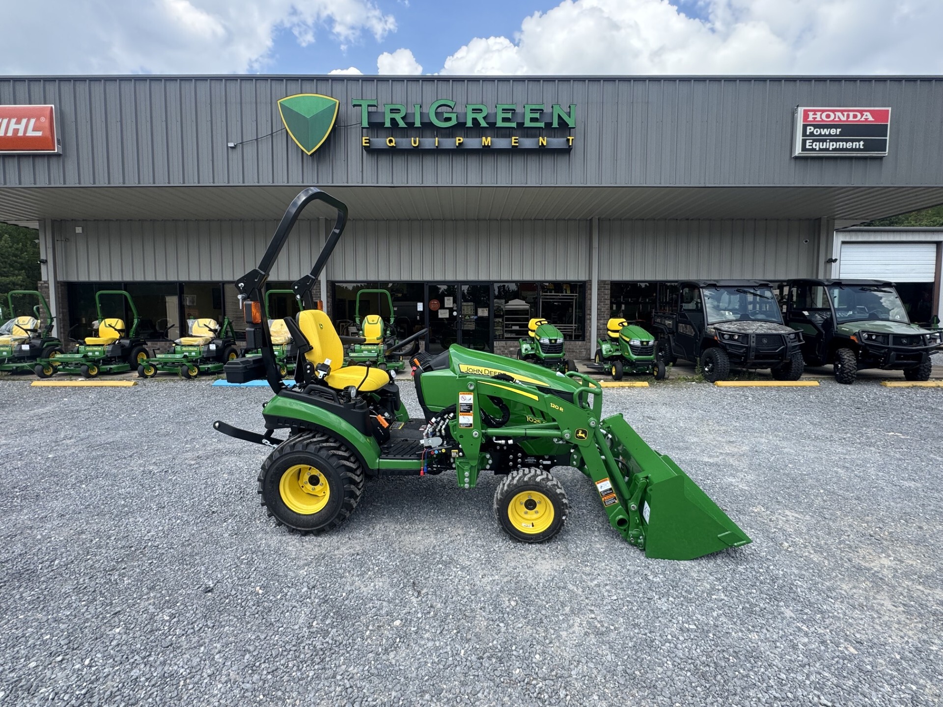2026 John Deere 1025R