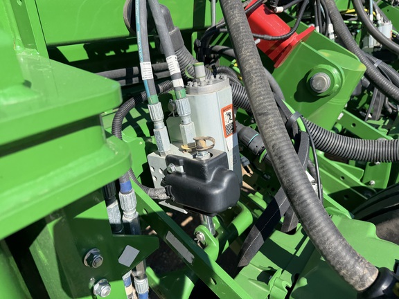 2026 John Deere 1775NT - Photo22