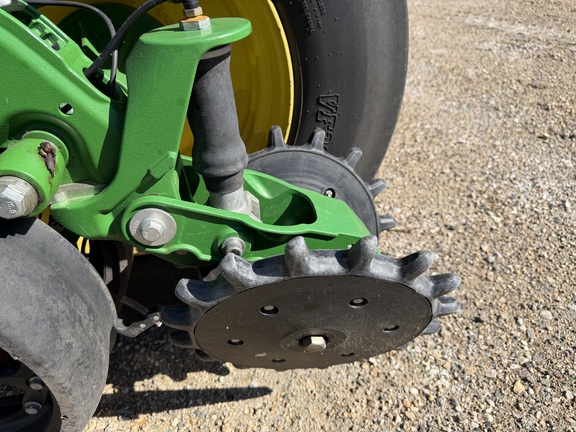 2026 John Deere 1775NT - Photo26