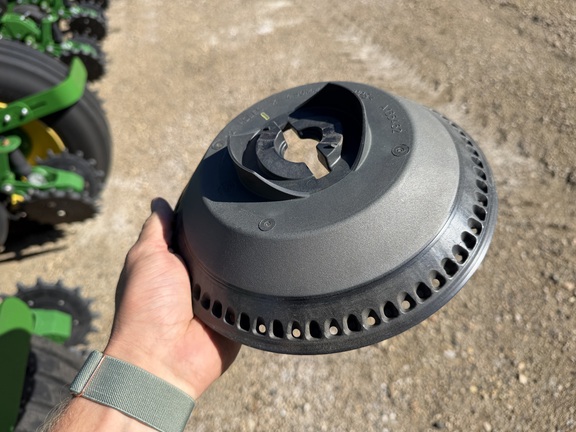 2026 John Deere 1775NT - Photo28