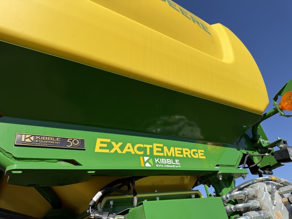 2026 John Deere 1775NT - Photo30