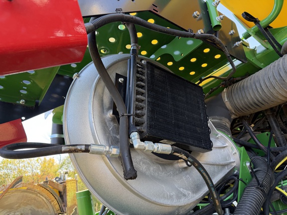 2026 John Deere 1775NT - Photo33