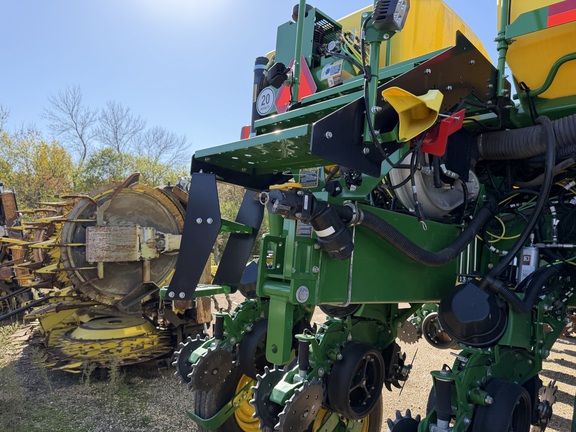 2026 John Deere 1775NT - Photo34