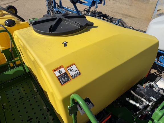 2026 John Deere 1775NT - Photo38
