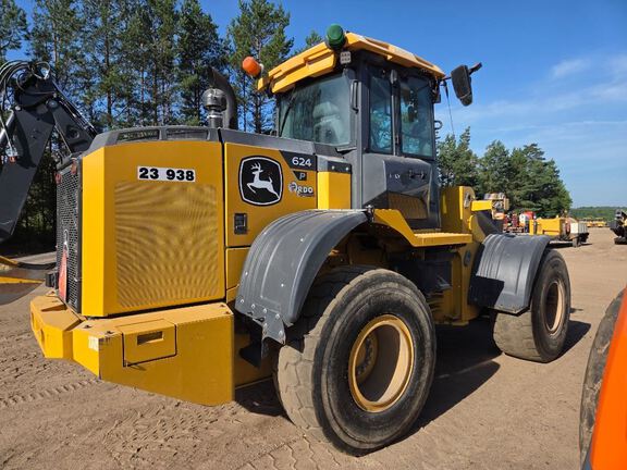 2023 John Deere 624P