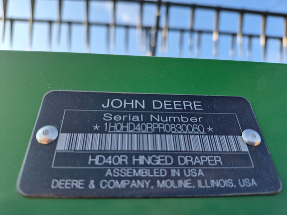 Used 2024 John Deere HD40R Combine Platforms at Horizon Ag & Turf in St. Paul, AB - Photo14