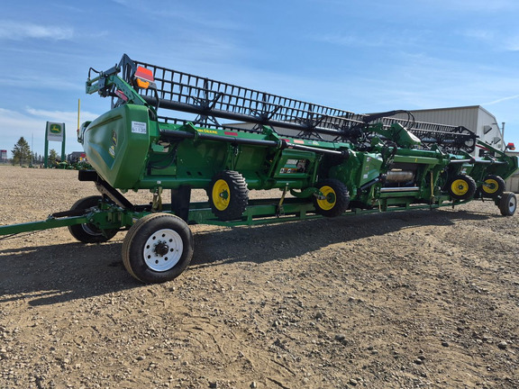 Used 2024 John Deere HD40R Combine Platforms at Horizon Ag & Turf in St. Paul, AB - Photo6