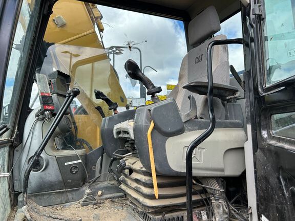 2015 Caterpillar 311F