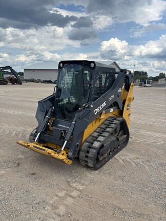 2016 John Deere 317G
