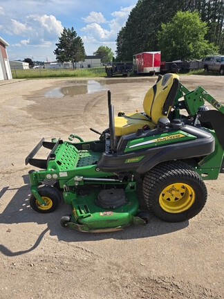 Photo of 2022 John Deere Z950M
