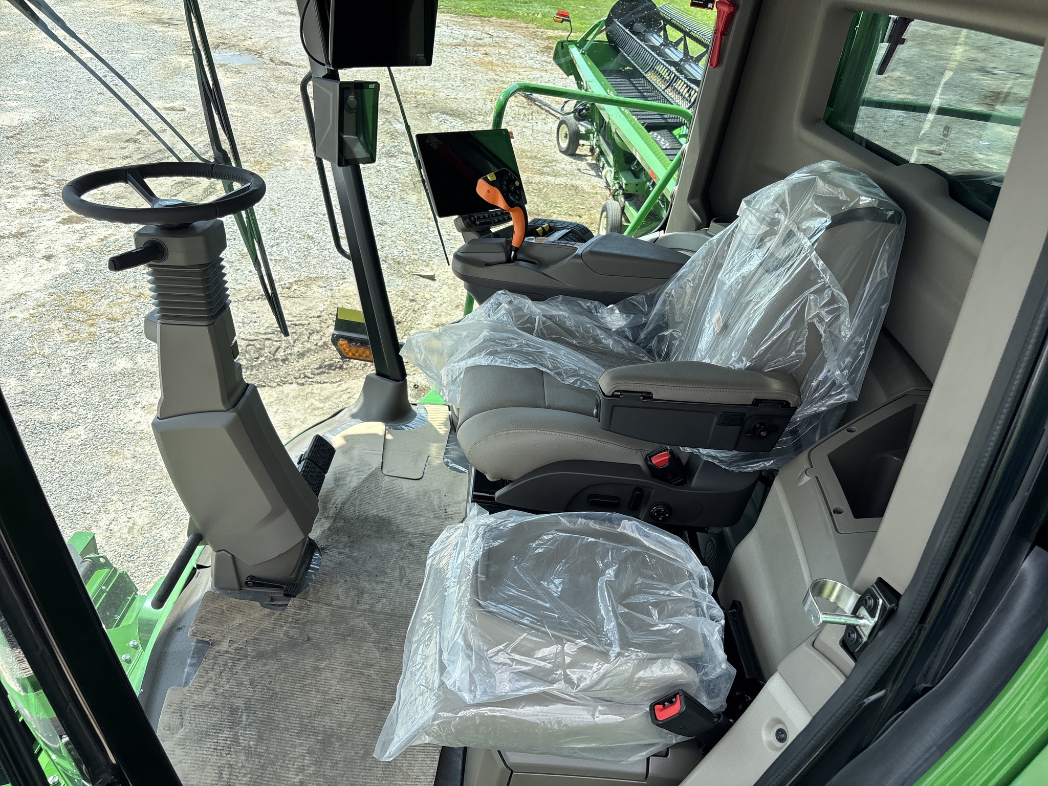 Used 2026 John Deere S7 700 Combines at Koenig Equipment in Urbana, OH - PhotoXL11