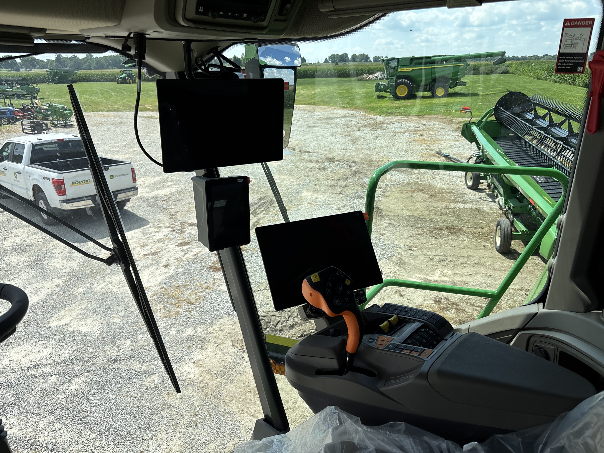 Used 2026 John Deere S7 700 Combines at Koenig Equipment in Urbana, OH - PhotoXL10