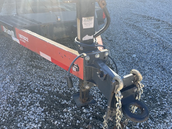 2017 Brandt UBT822