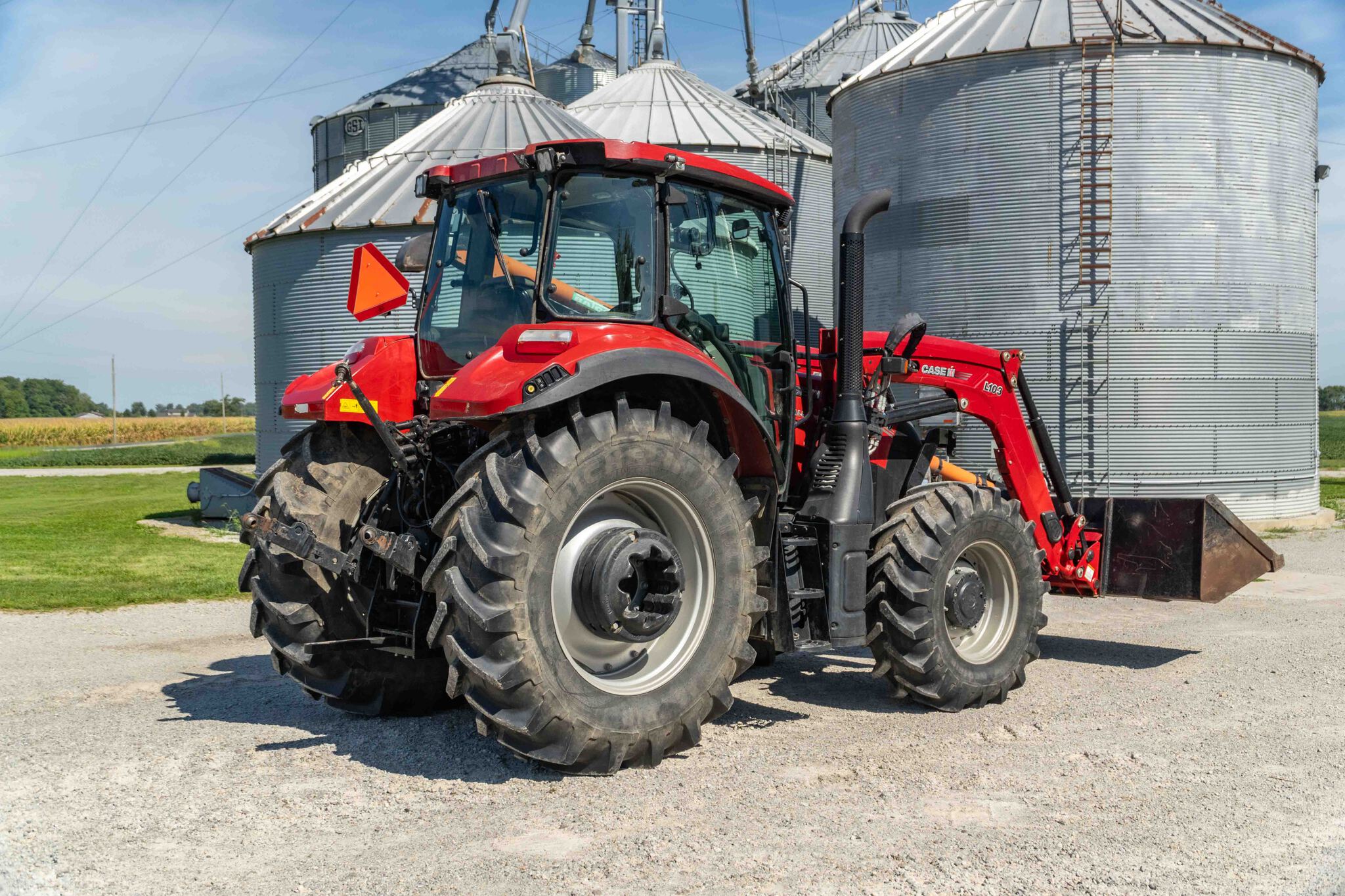 Used 2020 Case IH Farmall 110U Utility Tractors at Koenig Equipment in Anna, OH - PhotoXL4