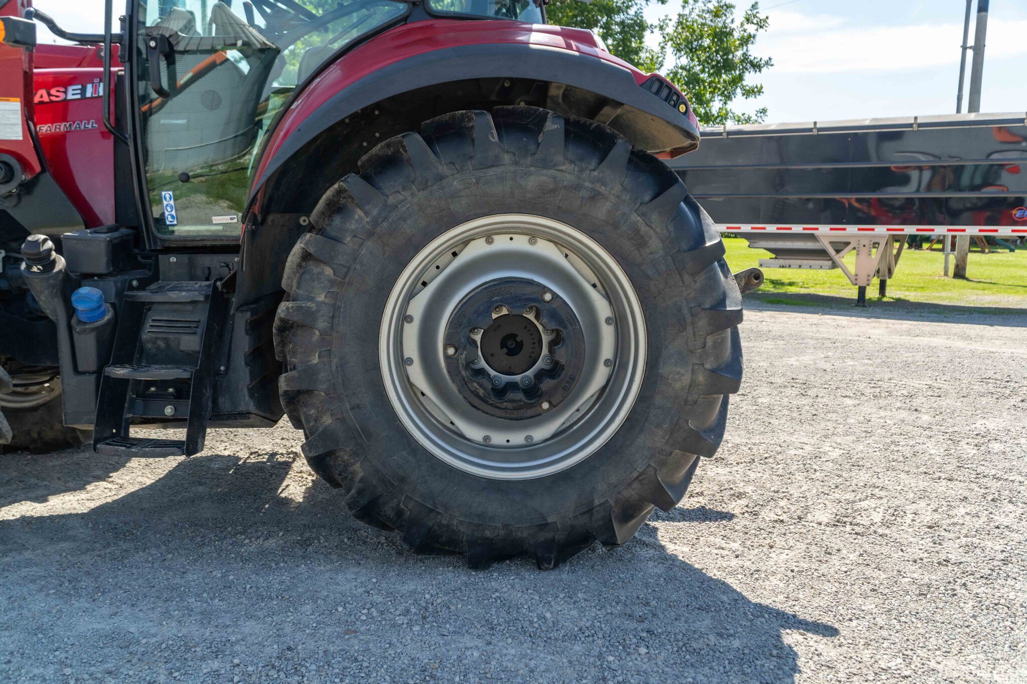 Used 2020 Case IH Farmall 110U Utility Tractors at Koenig Equipment in Anna, OH - PhotoXL17