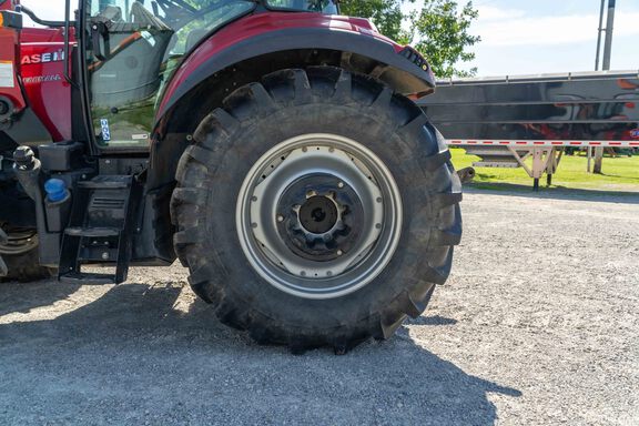 Used 2020 Case IH Farmall 110U Utility Tractors at Koenig Equipment in Anna, OH - Photo17