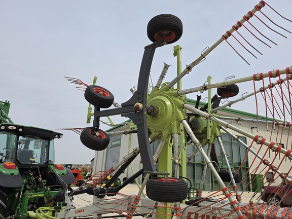 Claas Liner 2700 (5th thumbnail)