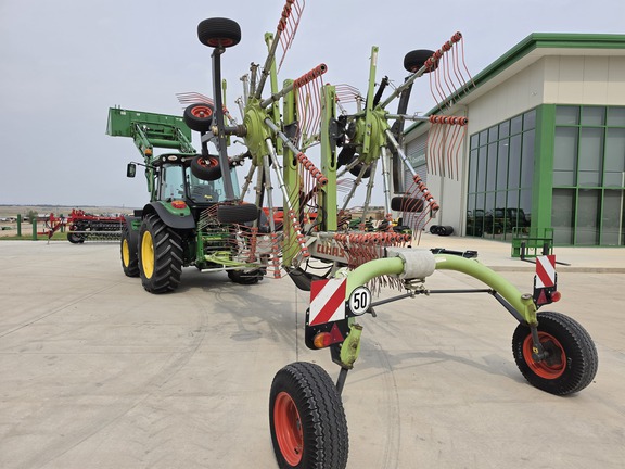 Claas Liner 2700 (2nd thumbnail)