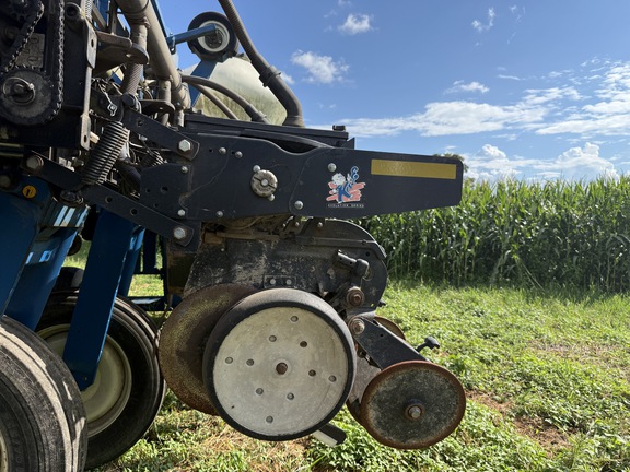 Photo of 2013 Kinze 3700