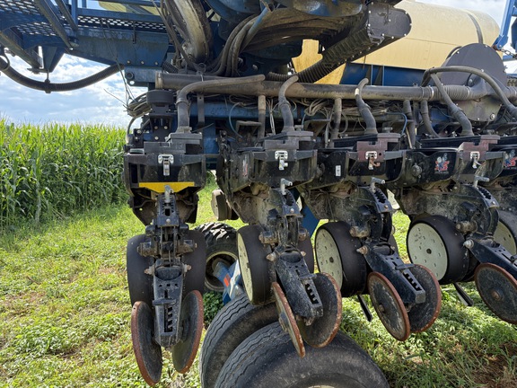 Photo of 2013 Kinze 3700