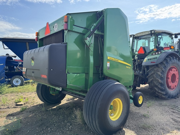 Used 2021 John Deere 560M Round Balers at Horizon Ag & Turf in Vermilion, AB - Photo3