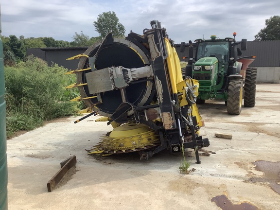 Photo of 2024 John Deere 772