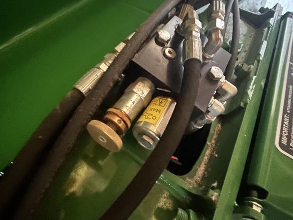 Used 2023 John Deere 560M Round Balers at Horizon Ag & Turf in Westlock, AB - Photo11