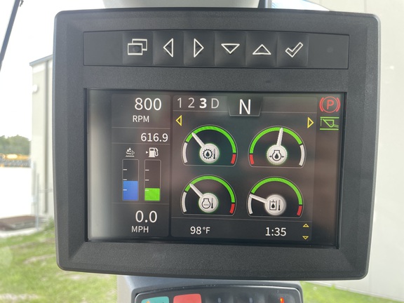 2024 John Deere 524 P