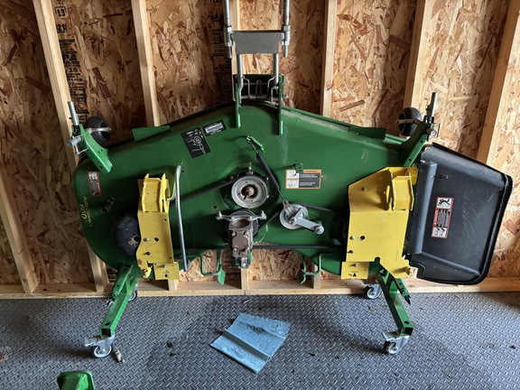 Used 2022 John Deere 1025R Compact Utility Tractors at Koenig Equipment in Franklin, IN - Photo11