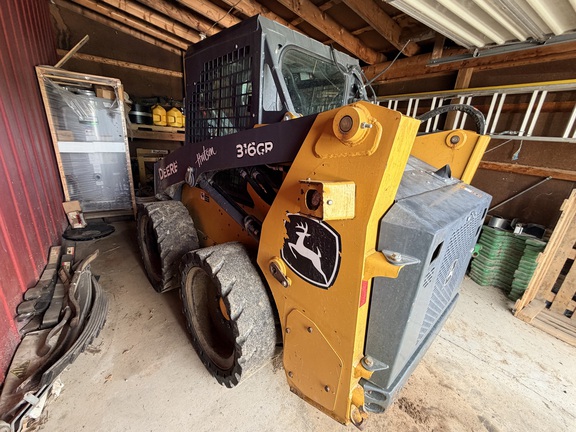 Photo of 2025 John Deere 316GR