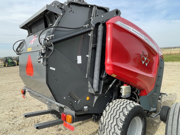 2021 Massey Ferguson 4180V