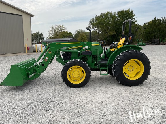 Photo of 2024 John Deere 5067E