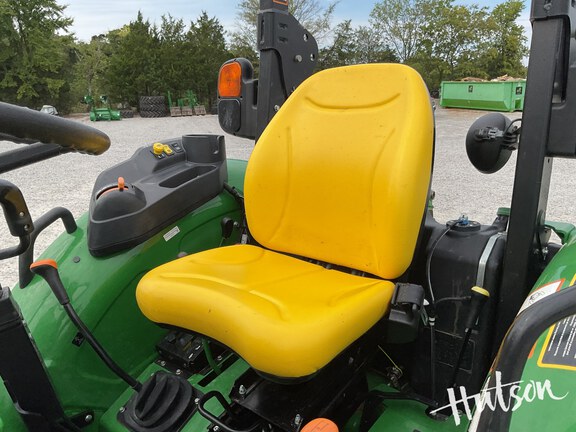 Photo of 2024 John Deere 5067E
