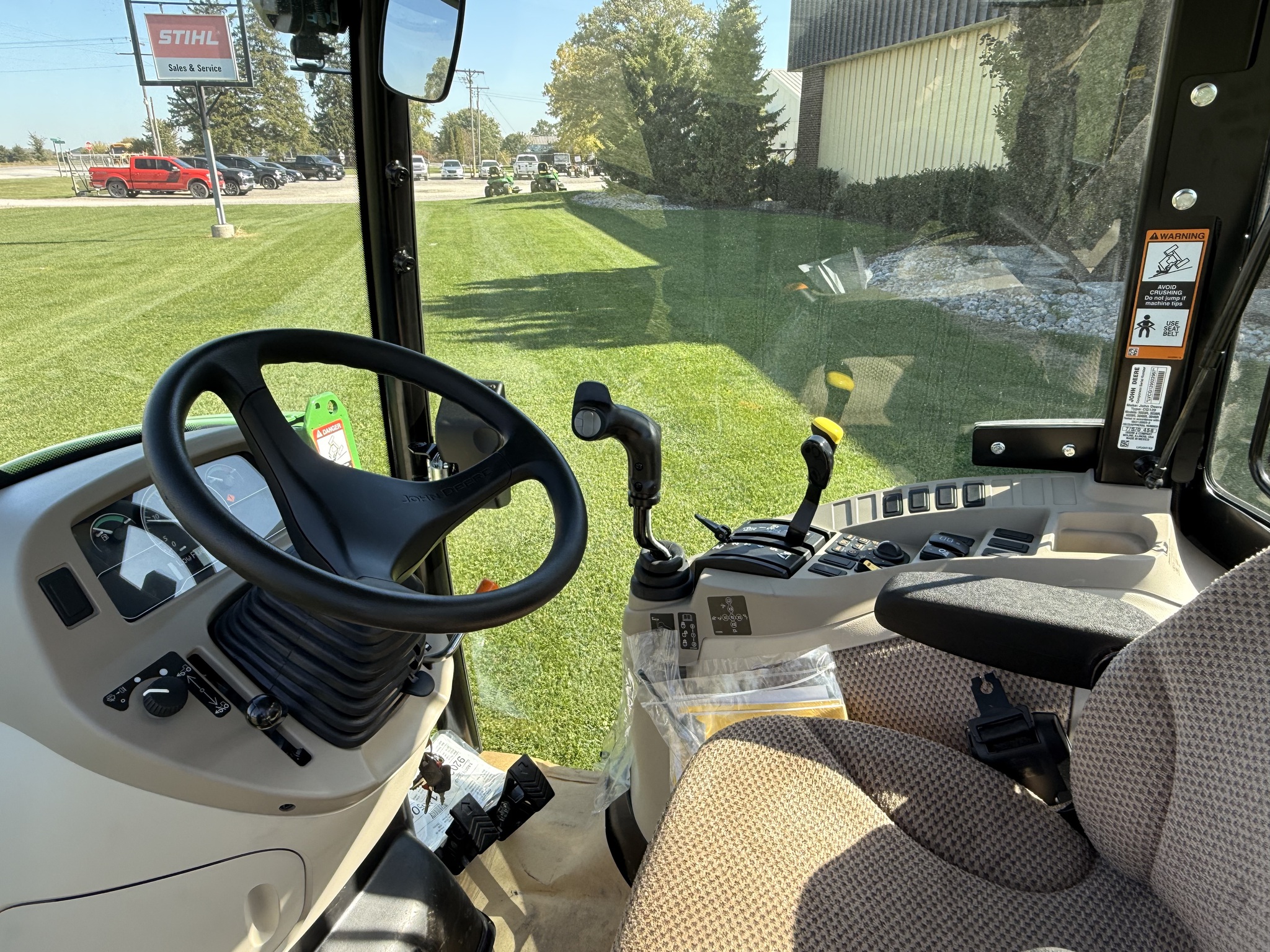 2026 John Deere 3046R Compact Utility Tractors
