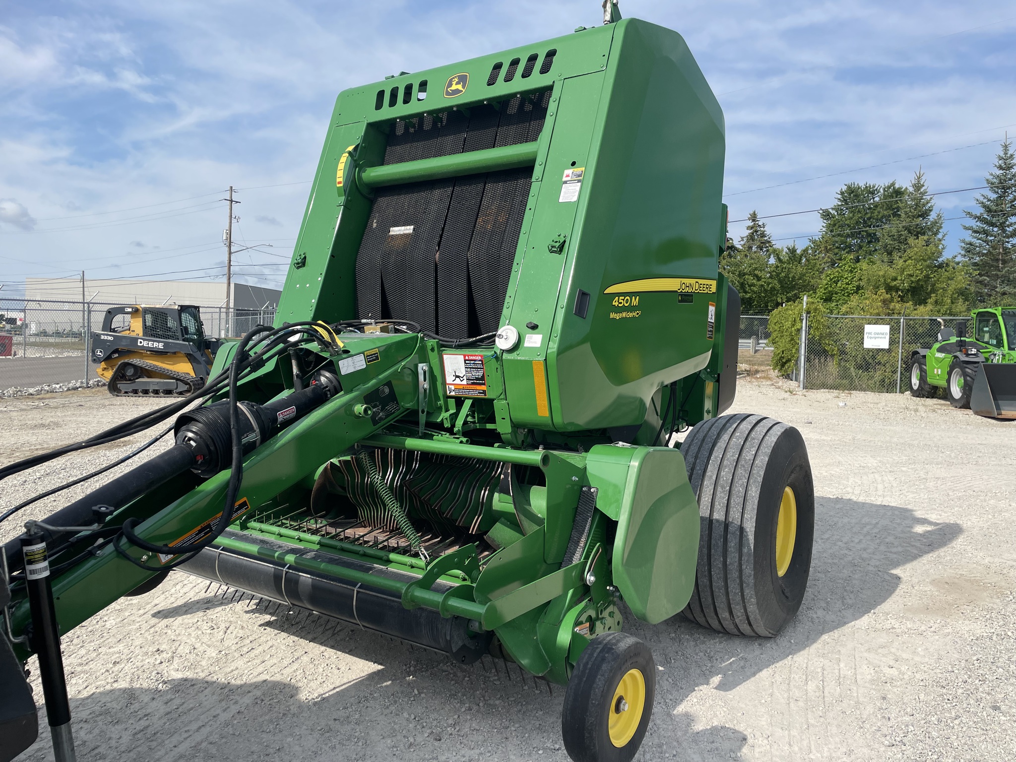 2018 John Deere 450M Image 2