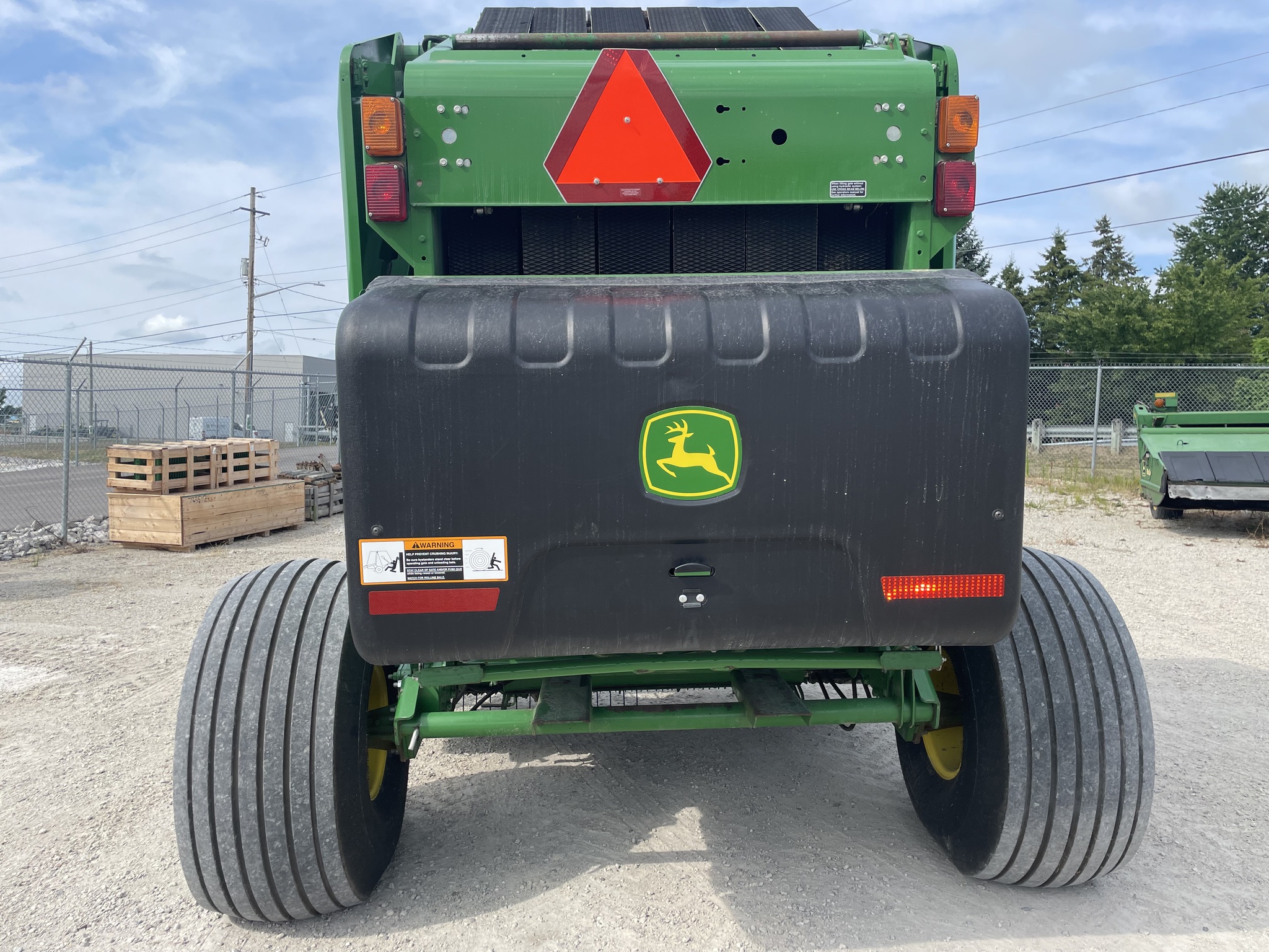 2018 John Deere 450M Image 5