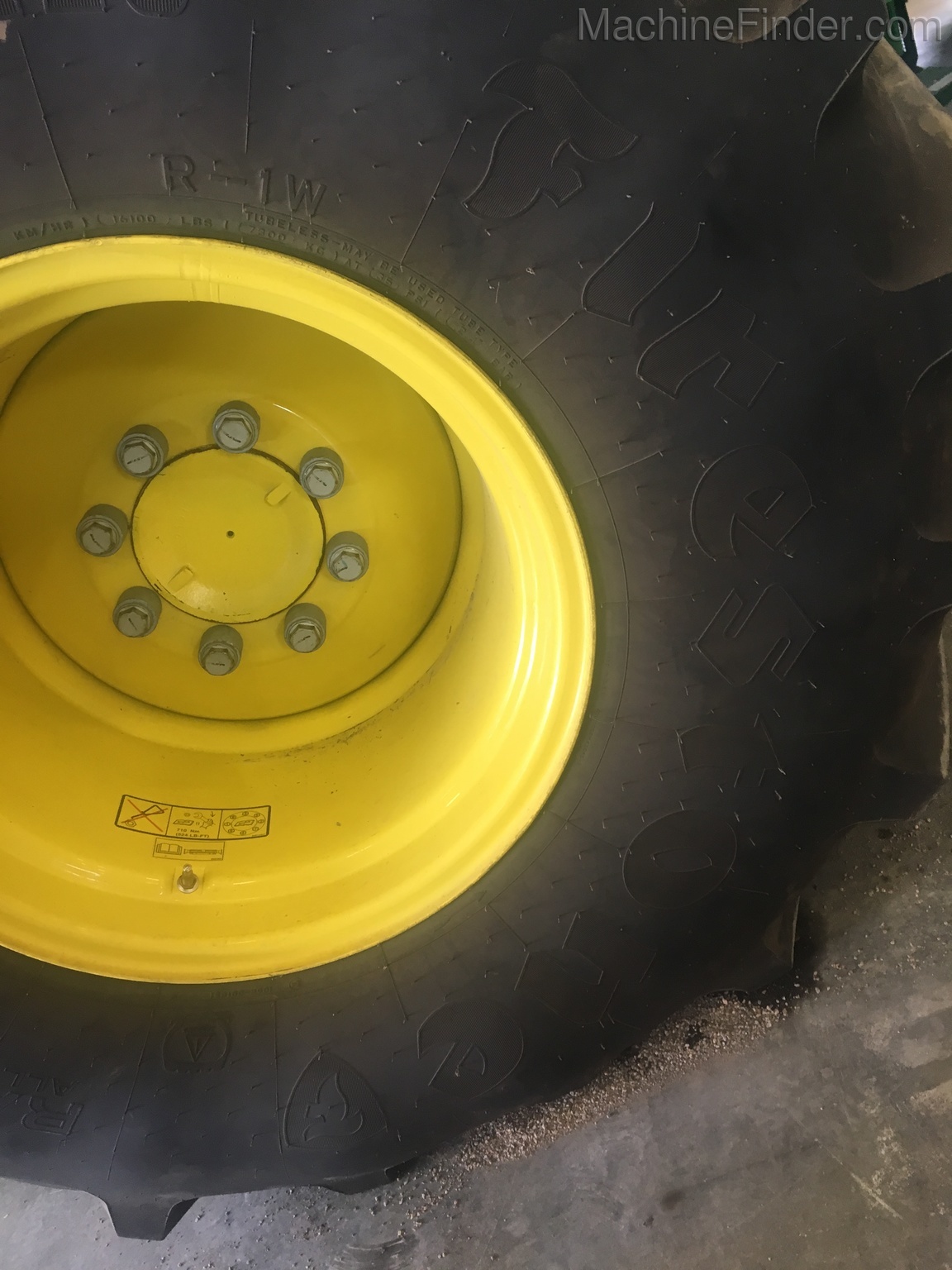 2017 John Deere S680 Image 13