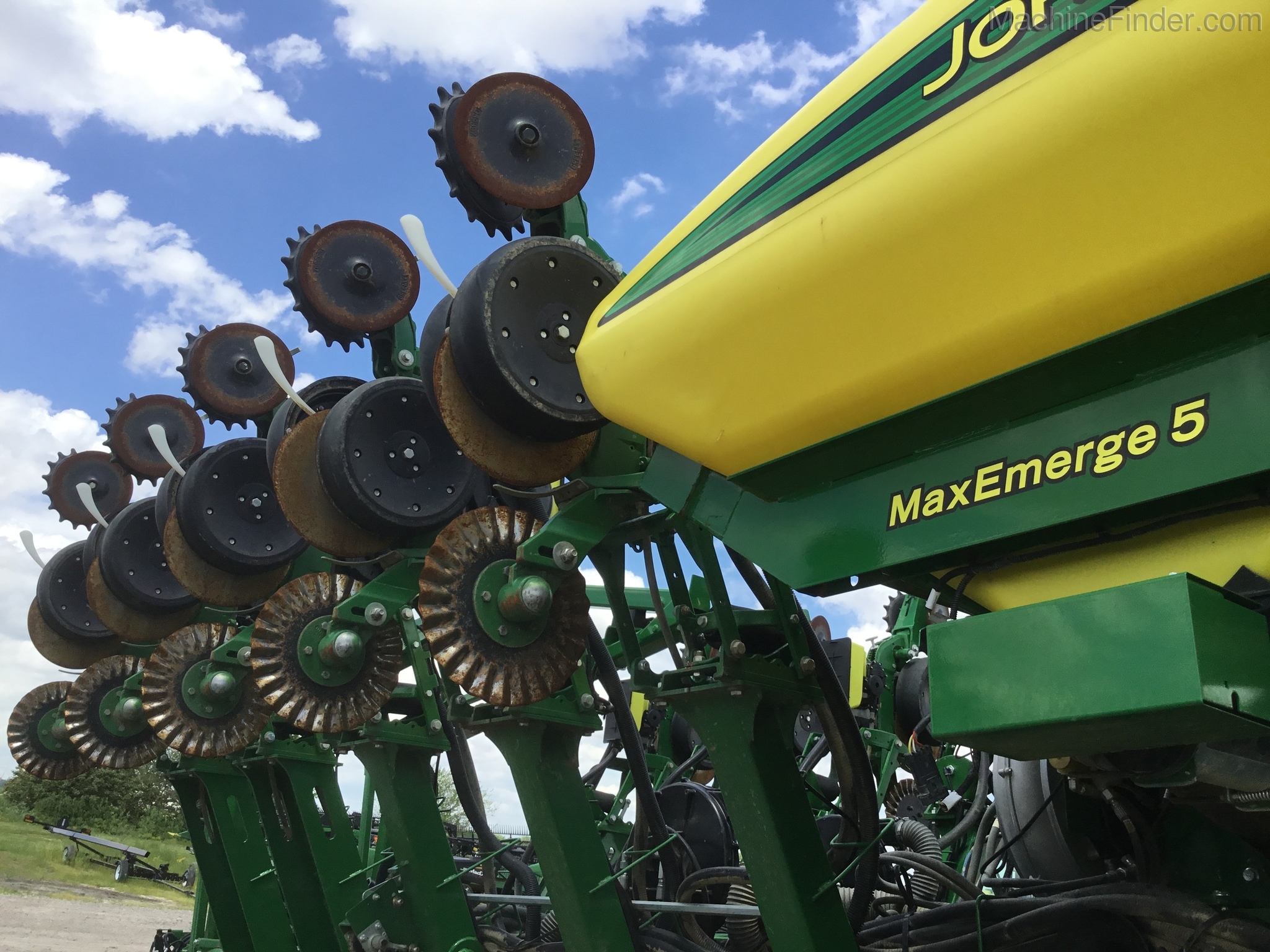 2016 John Deere 1795 Image 3