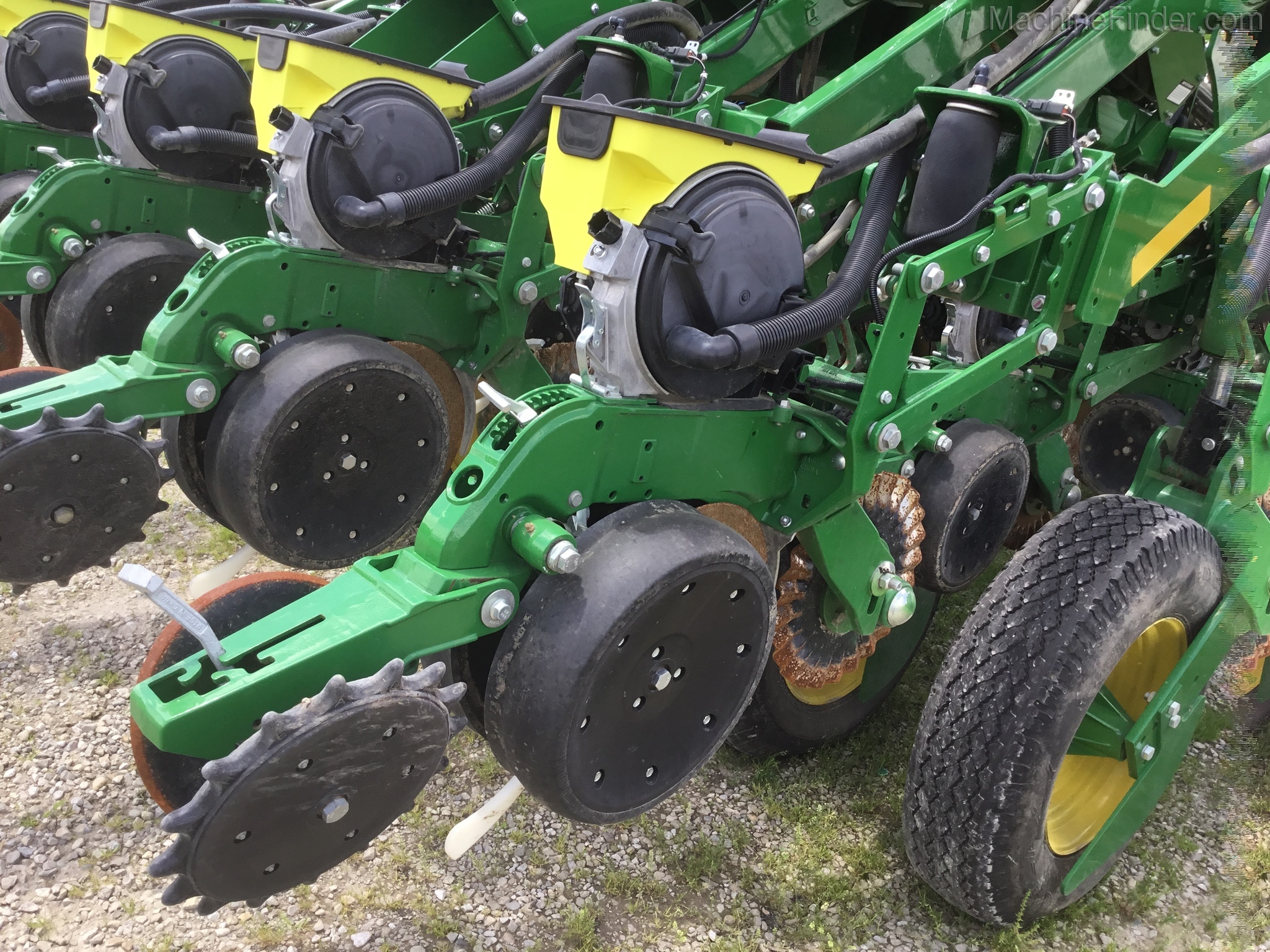 2016 John Deere 1795 Image 9